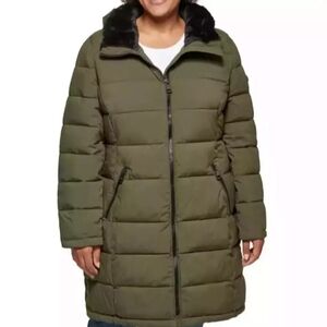 Andrew Marc Green Puffer‎ Jacket with Fur Collar